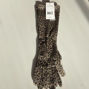 Steve Madden Long Animal Print Gloves. NWT